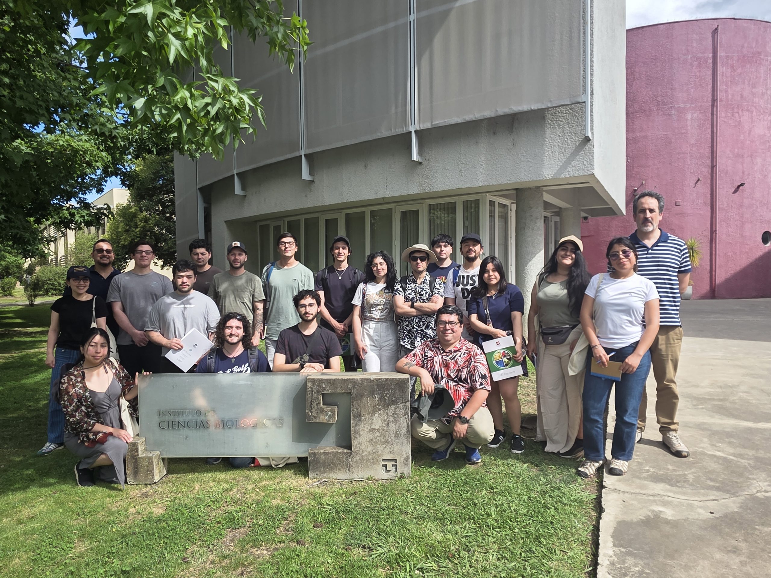 Delegación de la Universidad de Concepción visitó programa de Doctorado en Ciencias mención Biología Vegetal y Biotecnología